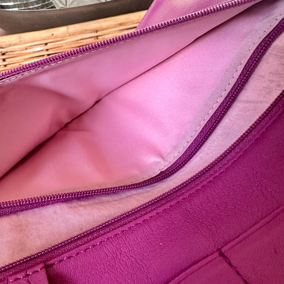 Cole Haan magenta leather clutch wallet. - Picture 5 of 6